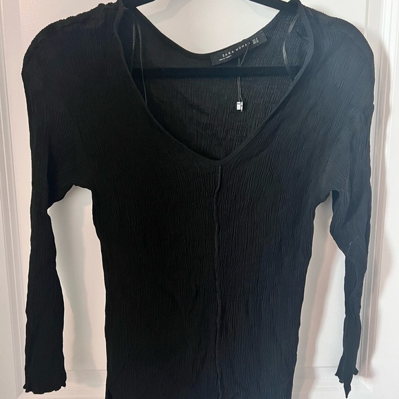 Zara Black V Neck Blouse Size M NWOT - Picture 3 of 11